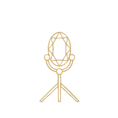 Op Standaard Microfoon met een diamantvormig ontwerp op een standaard.